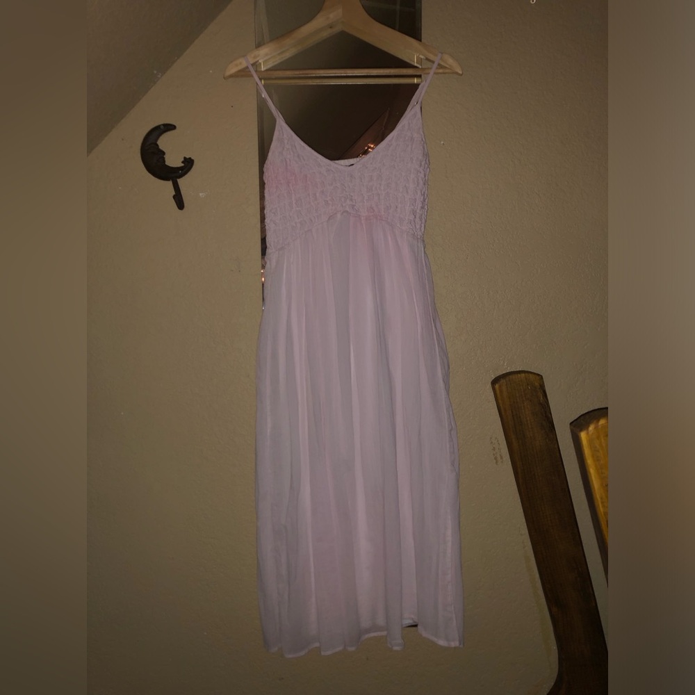 White/pinkish flowy midi dress